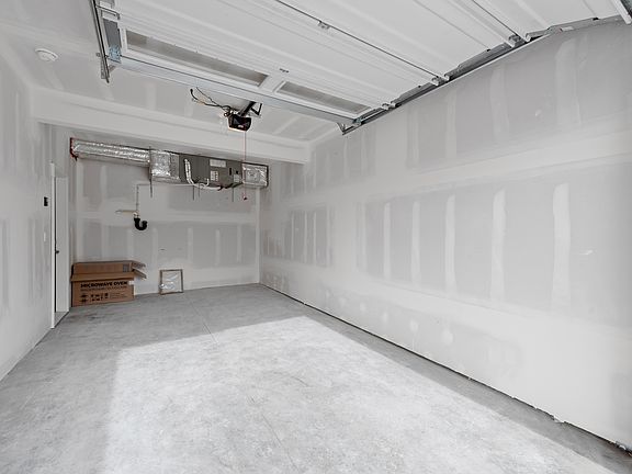 4th image of 4207 E 37th Ave