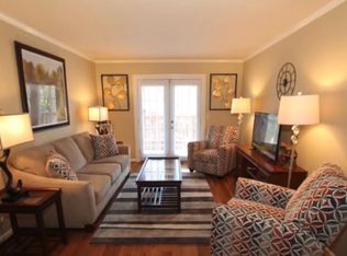 2122 Acklen Ave, Nashville, TN 37212