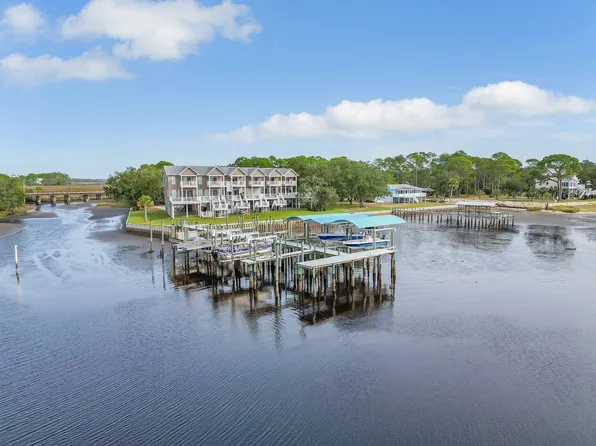 25 Bulahs Ct, Panacea, FL 32346