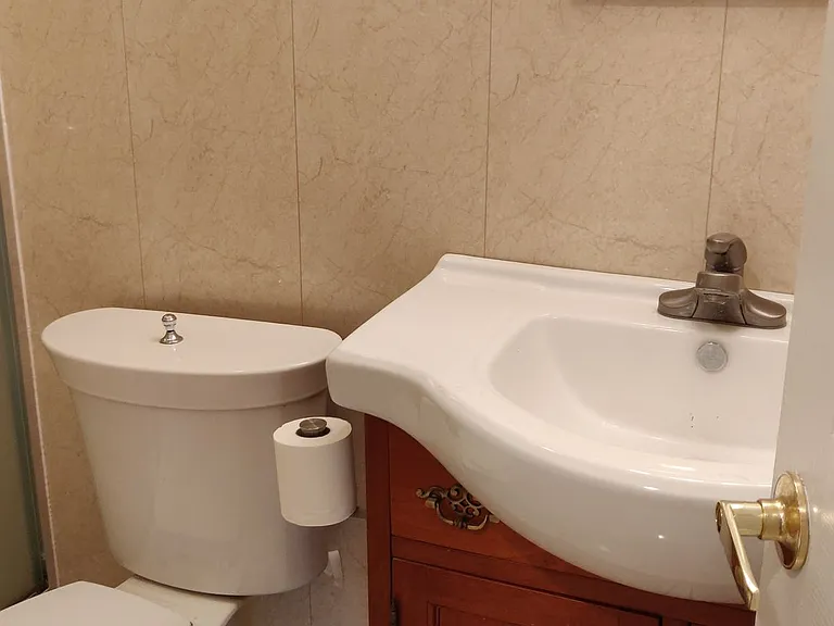 191 Winthrop Rd #3E — Photo 17