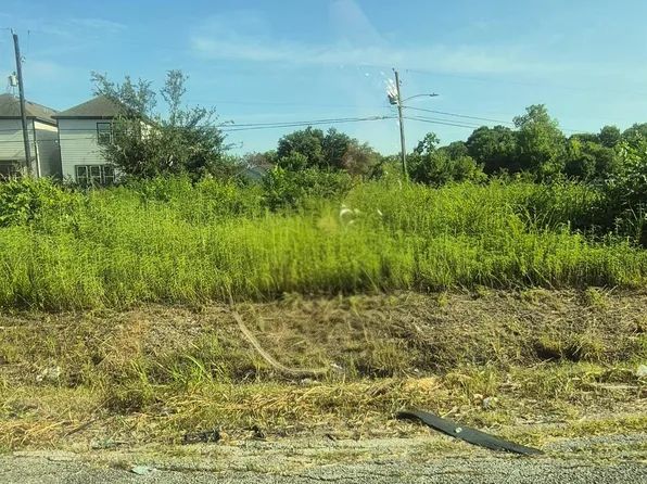 0 Rue St, Houston, TX 77033