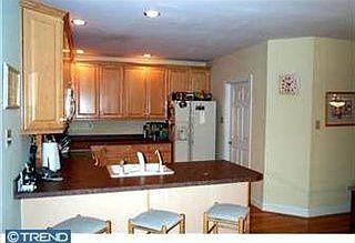 5th image of 566 Gramercy Ln