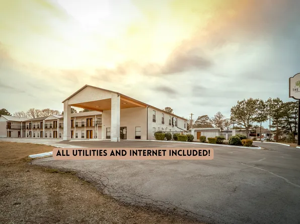 1408 E Church St #A, Warren, AR 71671