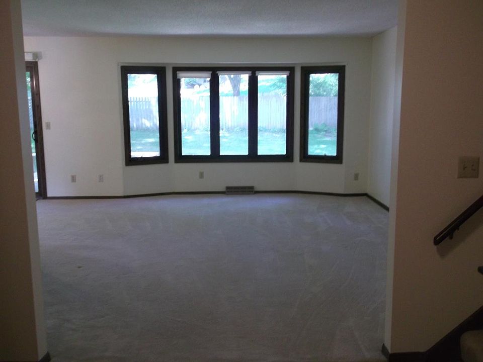 1st image of 12716 Country View Ln