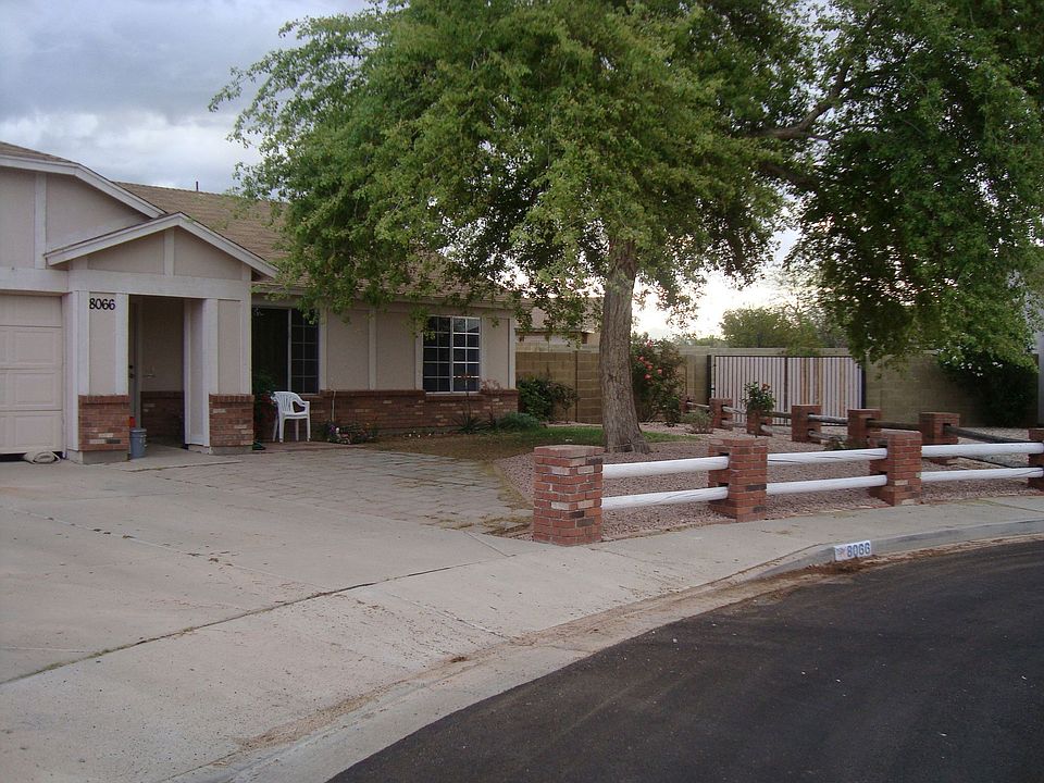 2nd image of 8066 E Colby St
