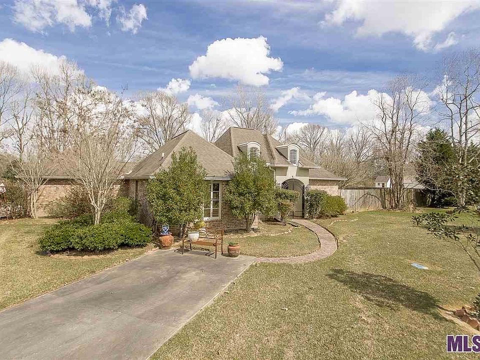 1st image of 174 Highland Meadows Dr
