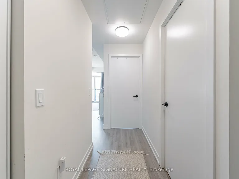 2300 Saint Clair Ave W #815 — Photo 7