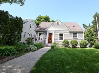 319 Washburn Ave N, Minneapolis, MN 55405