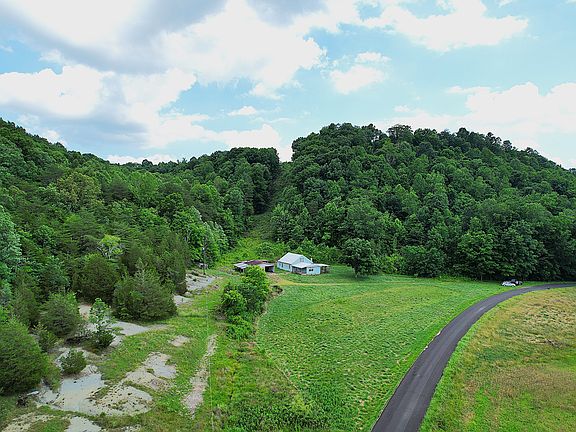 3rd image of 2044 Casey Creek Rd