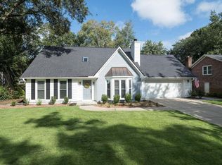 1206 Parkway Dr, Mount Pleasant, SC 29464