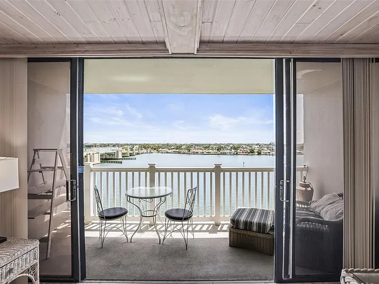 500 Treasure Island Cswy #610 — Photo 17