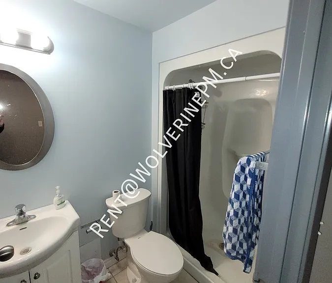 253 Lester St #301 — Photo 9