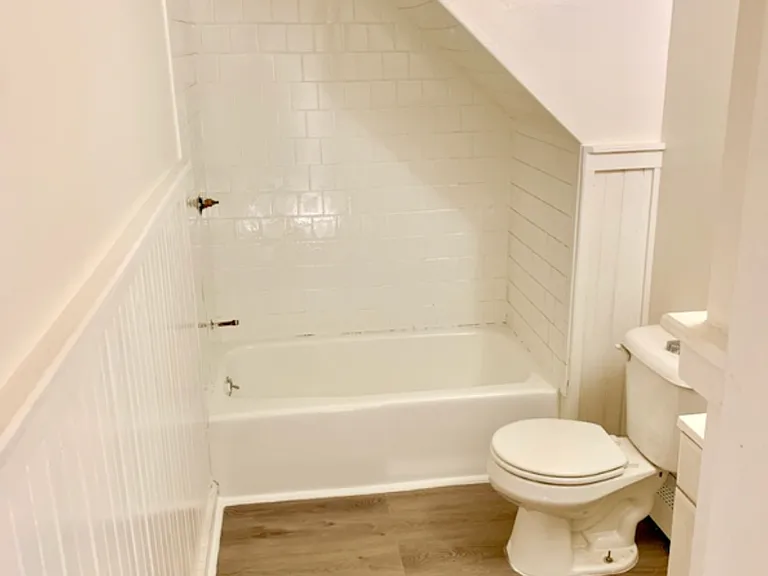 46 W Central Ave — Photo 11