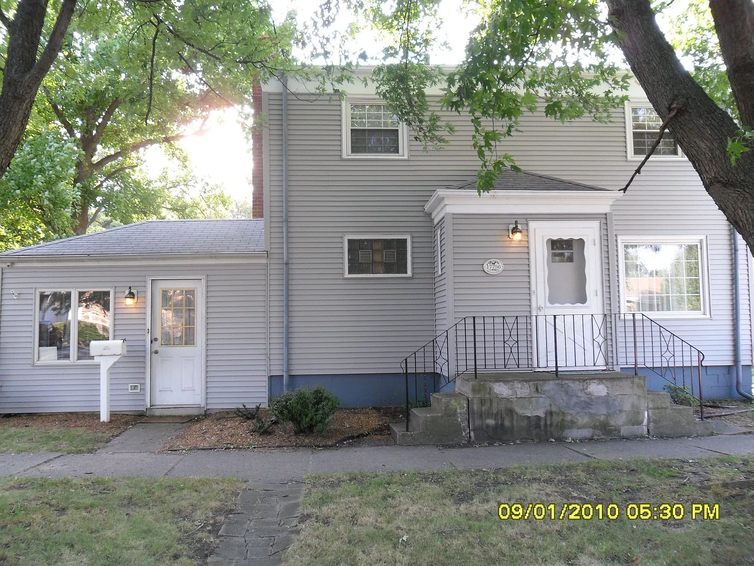 17756 Maple St photo 1
