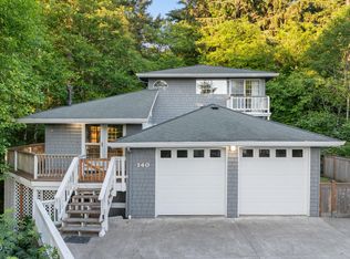 140 SE Bayview Ave, Depoe Bay, OR 97341