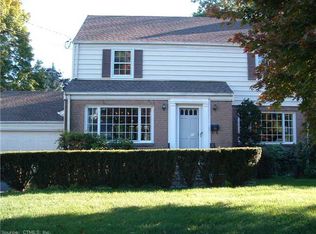 127 Lawler Rd, West Hartford, CT 06117