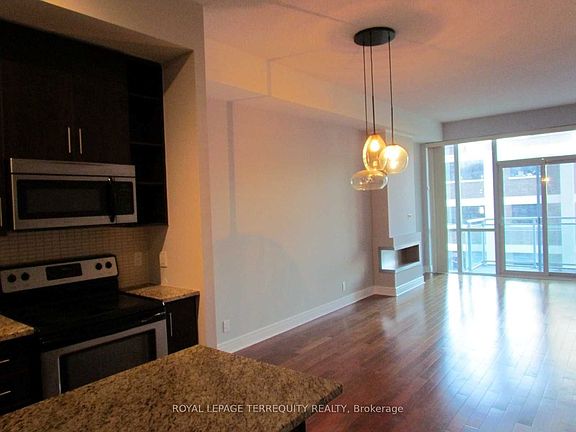 5th image of 116 George St Unit 405