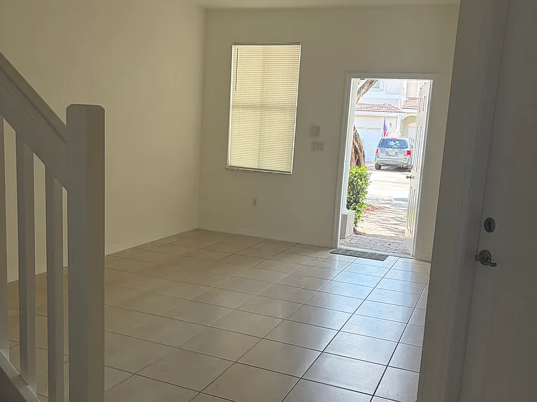 12393 SW 124th Ter — Photo 18