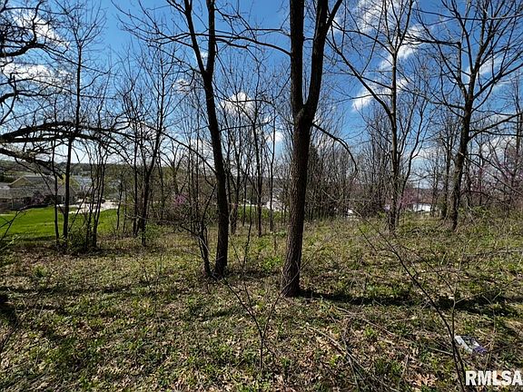 2nd image of LOT 201 James St