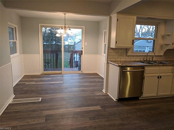 4th image of 5316 Stickney Ave