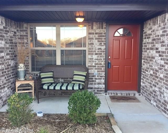 1st image of 1020 Matehuala Blvd