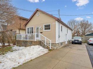 7 Elmwood Ave, Cambridge, ON N1R 4X7