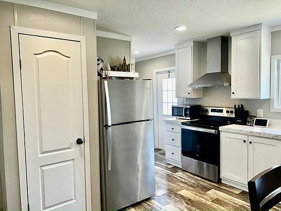 5th image of 3964 Kenskill Cir #80