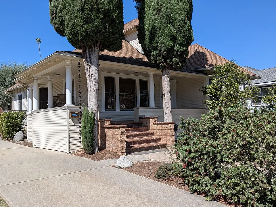 629 N Electric Ave