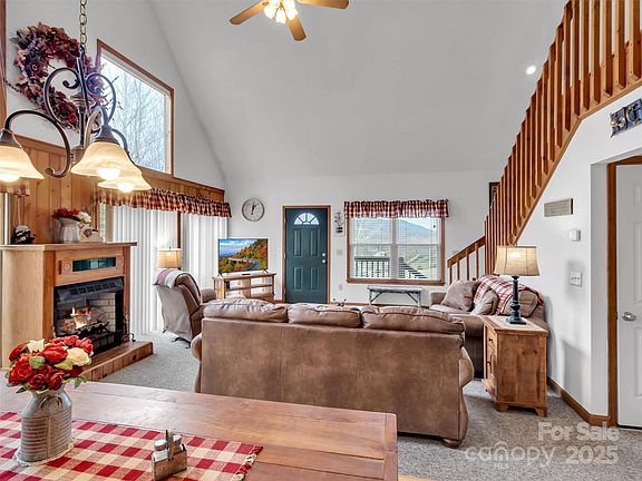 5th image of 278 Barber Hill Dr