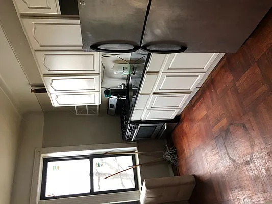 Rented by null | media 6