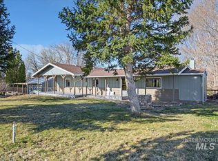 2861 S 1050 E, Hagerman, ID 83332