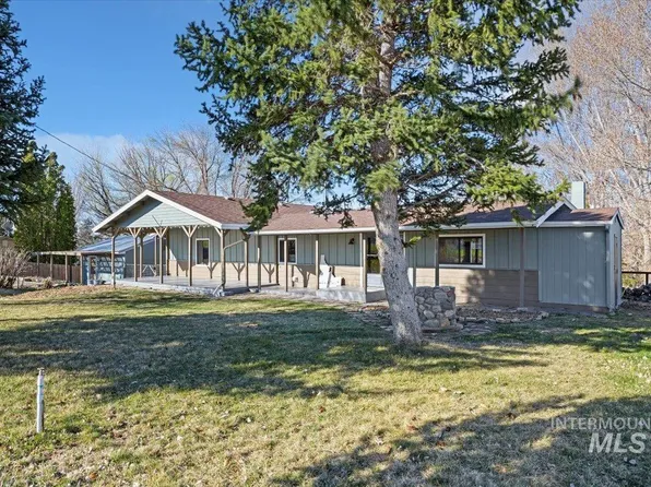 2861 S 1050 E, Hagerman, ID 83332