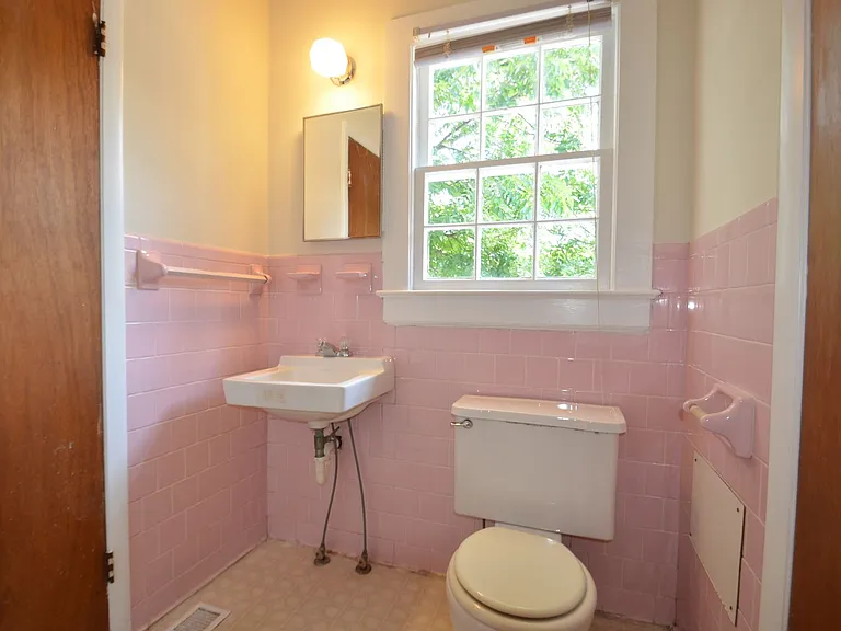 100 Caldwell St — Photo 3