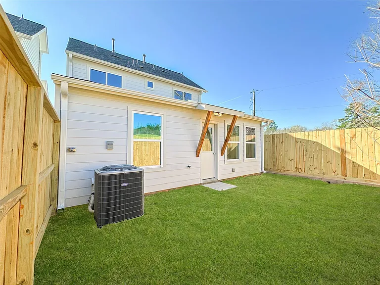 2726 Discovery Trails Ct — Photo 44