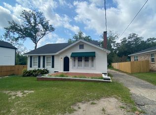 3705 Old Shell Rd, Mobile, AL 36608