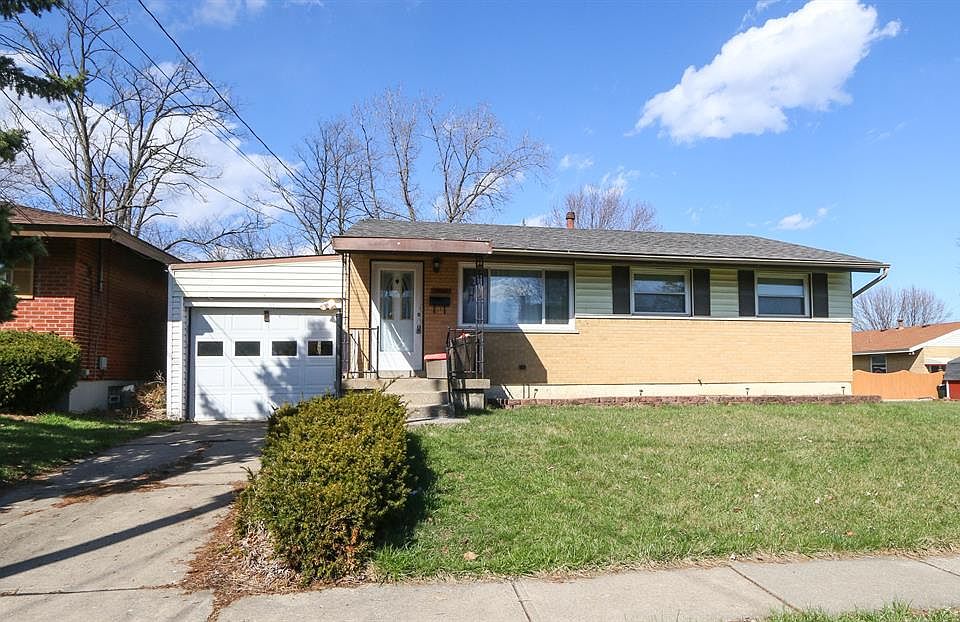 1st image of 9343 Comstock Dr