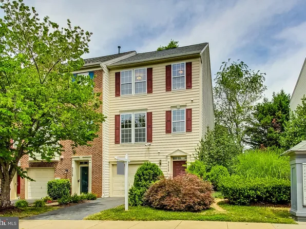 9416 Singleton Pl, Frederick, MD 21704