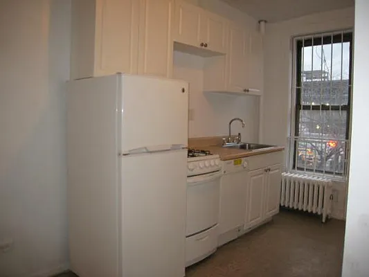 Rented by Manhattan Best Realty, Inc. | media 10