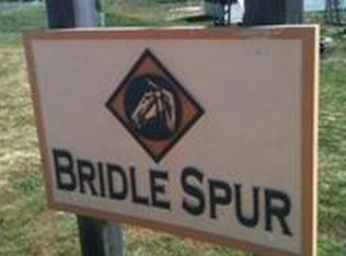 225 Equestrian Dr, Winfield, MO 63389