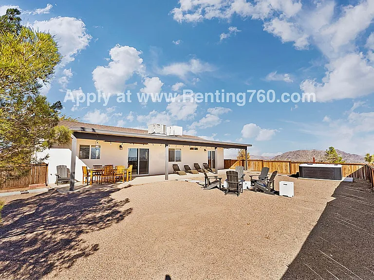 321 N Bonita Ave — Photo 41