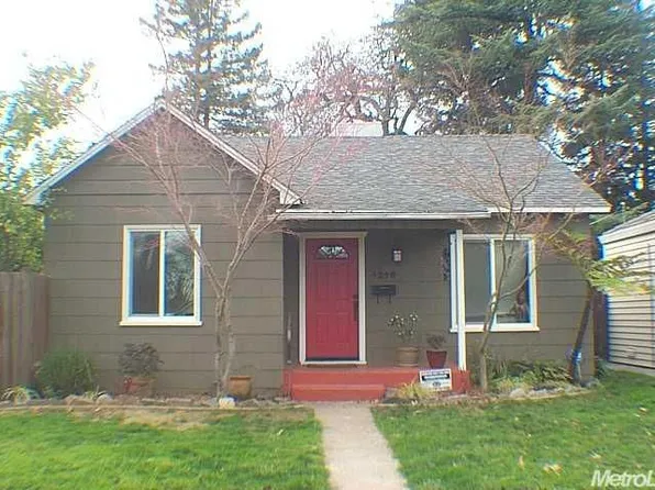4240 55th St, Sacramento, CA 95820