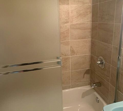 3rd image of 1834 N Harvard Blvd APT 19