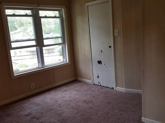 5th image of 724 S Haven Pl