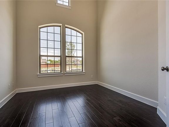 5th image of 5508 Gypsum Dr