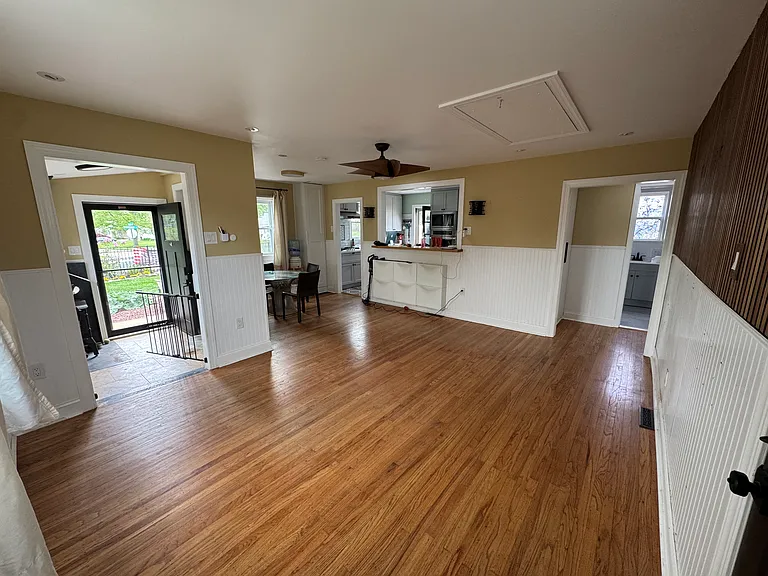 Brandywine Ln — Photo 21