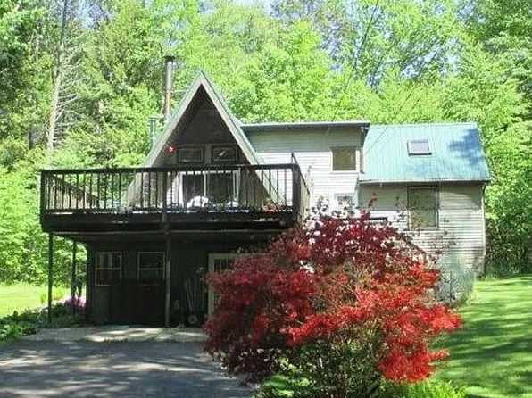 48 Village Hill Rd, Willington, CT 06279