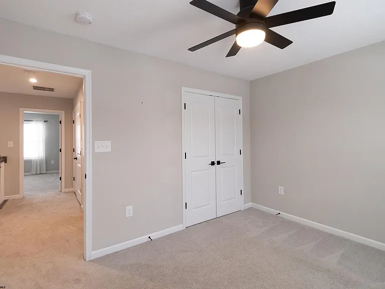 23 Dover Ct — Photo 32