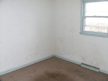 5th image of 766 Wells Ave