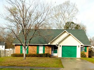 109 Merlin Dr, Goose Creek, SC 29445