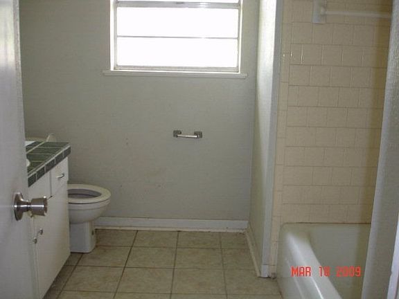 4th image of 113 Frankens St